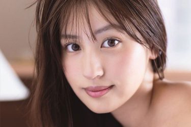 花咲楓香、ルーキー美ボディ