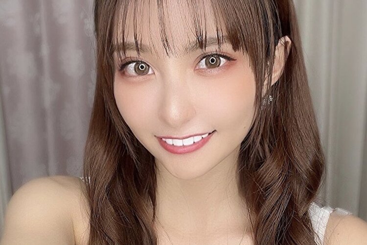 花咲れあ、問題児の正統派な美貌の画像1