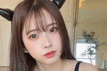 「りおキュバス飼う?」小悪魔な紅羽りおの美谷間