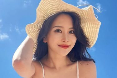 福江ななか、白ビキニでBBQのお誘い