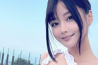 赤羽もも、ピタッと大開放