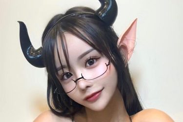 パピコ、メガネサキュバスで誘惑