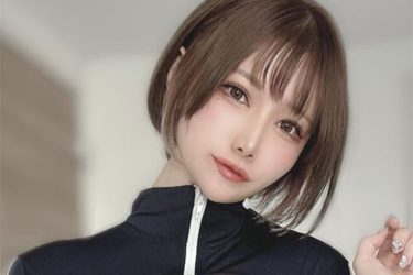 相良ましろ、危険すぎるスク水?!に悶絶…