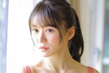 橘和奈、神々しい美貌と美谷間