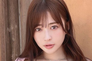 メイリ、神々しい「おつ」パイ