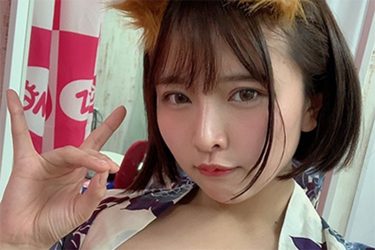 橋本ひかり、キツネ娘のはだけ浴衣ショット